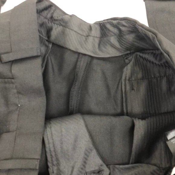 Haggar Men's Textured Stria Pleat-Front Dress Pant - Picture 4 of 8